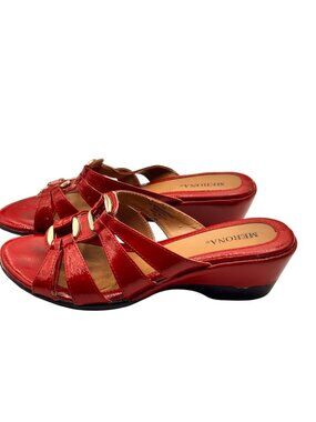Merona 5.5 Red Patent Wedge Sandals Gold Accent - Womens